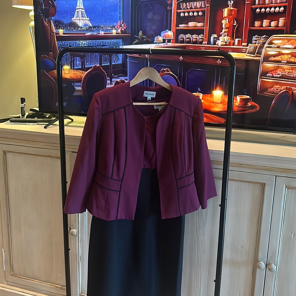 Burgundy dress suit